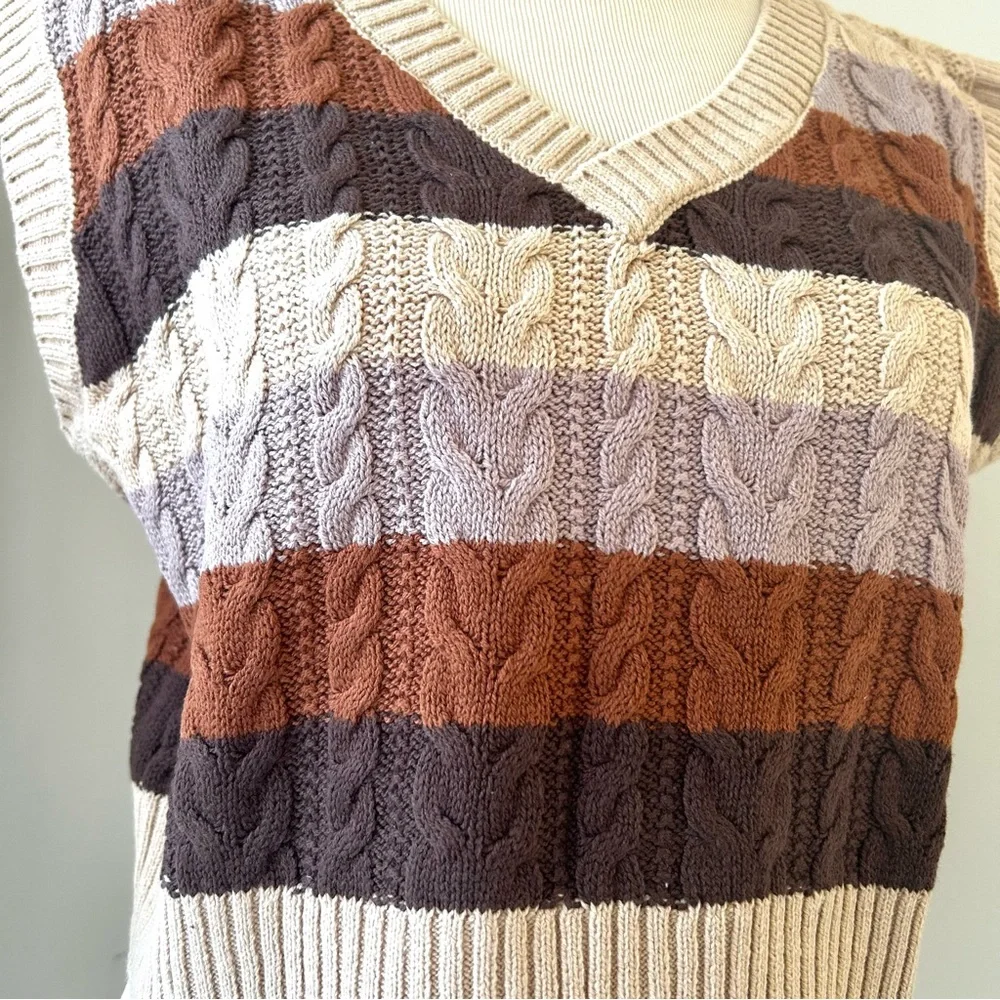🌸Striped Cable Knit Sweater Vest. Brown/Creme/Lavender/Rust. 1 SM 1 M 1 LRG - Picture 4 of 6